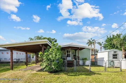 120 Pine Street Satsuma FL 32189
