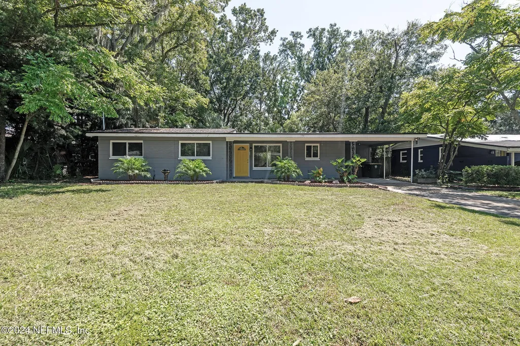 4028 Ferrarra Street Jacksonville FL 32217