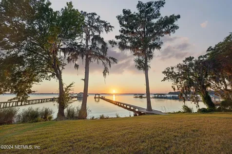 2811 Casa Del Rio Terrace Jacksonville FL 32257