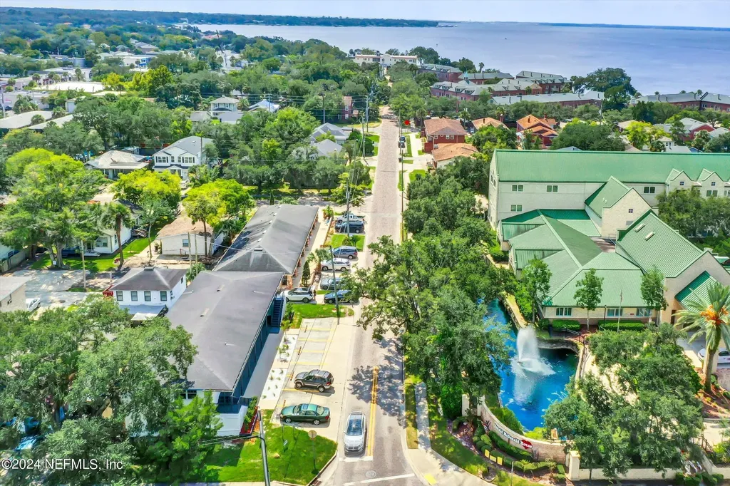 1405 Palm Avenue Jacksonville FL 32207