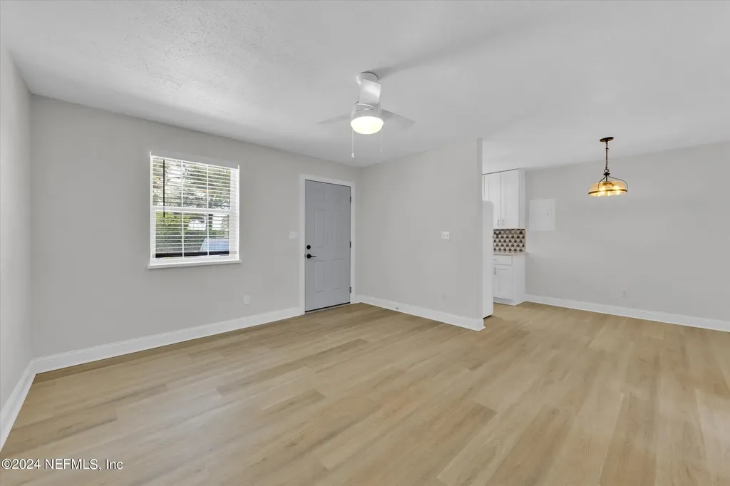 1405 Palm Avenue Jacksonville FL 32207