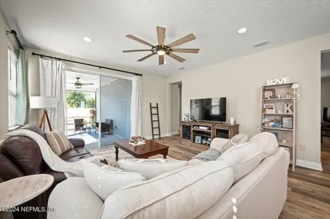 4228 Caribbean Pine Court Middleburg FL 32068