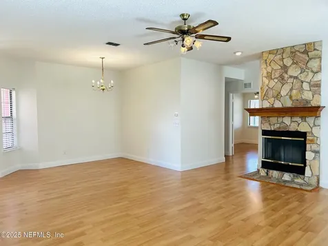 1589 Cove Landing Drive Jacksonville FL 32233