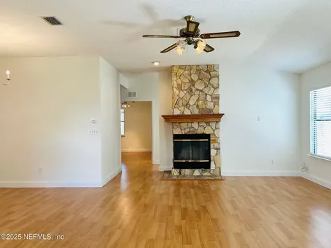 1589 Cove Landing Drive Jacksonville FL 32233