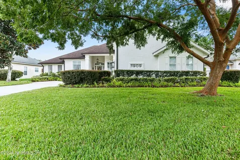 1909 Fox Glove Lane Fleming Island FL 32003