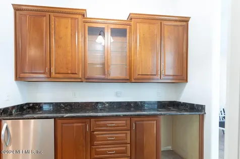 595 W River Road Palatka FL 32177