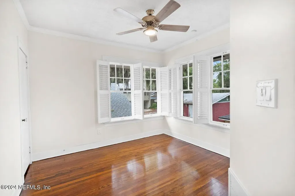 1356 Willow Branch Avenue Jacksonville FL 32205