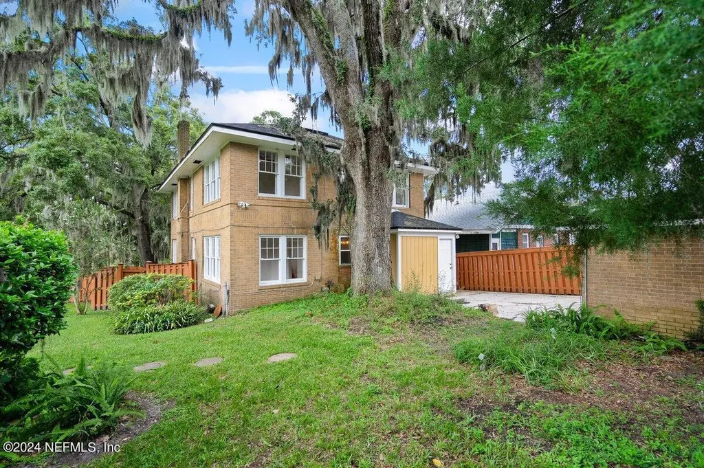 1356 Willow Branch Avenue Jacksonville FL 32205