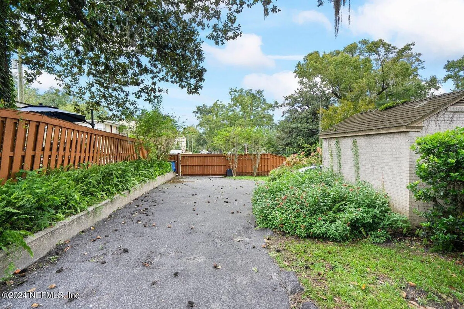 1356 Willow Branch Avenue Jacksonville FL 32205