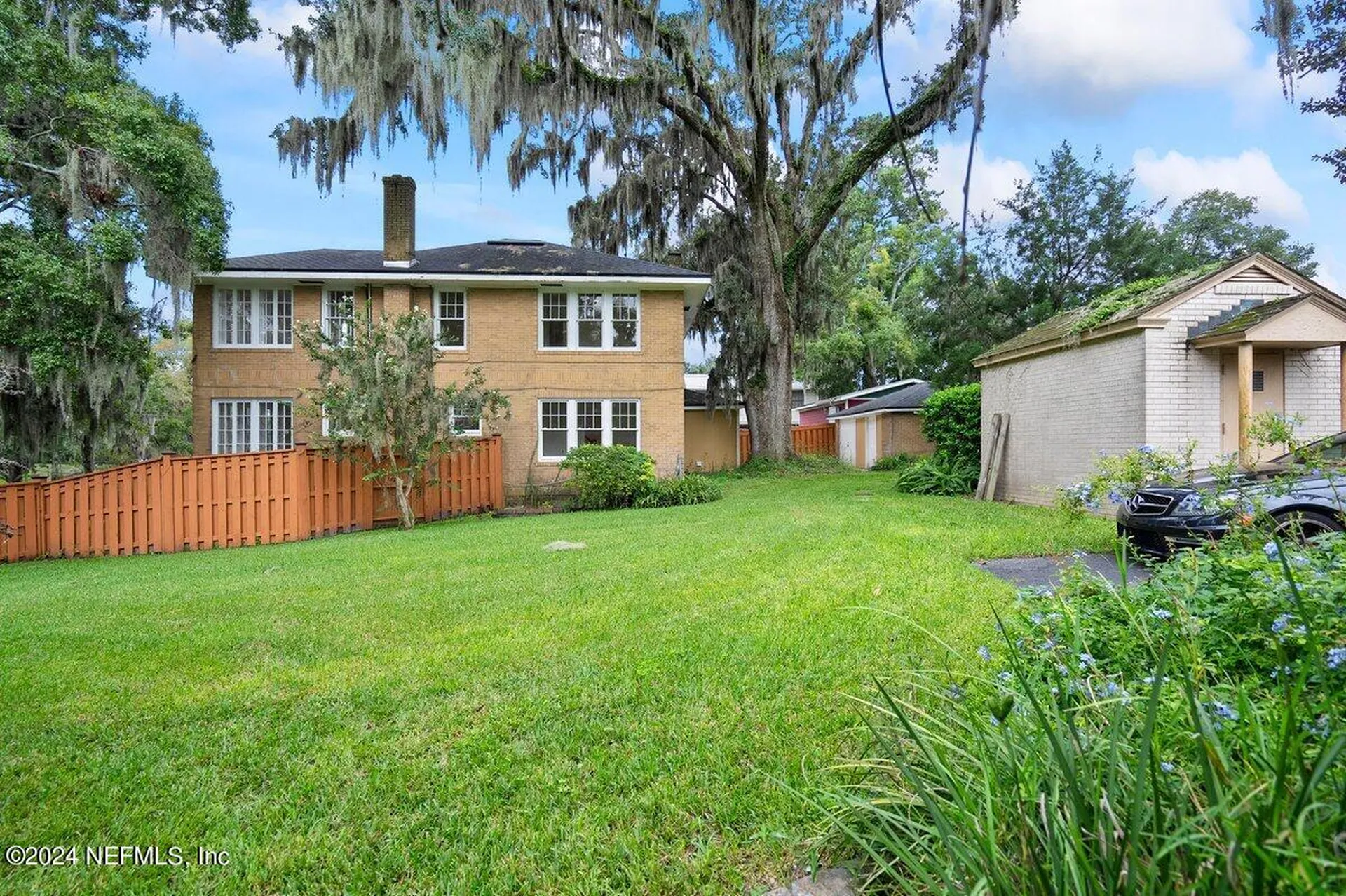 1356 Willow Branch Avenue Jacksonville FL 32205