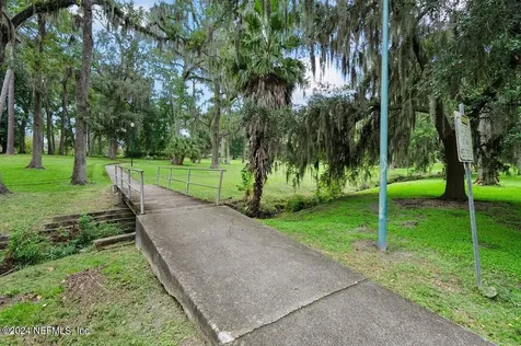 1356 Willow Branch Avenue Jacksonville FL 32205