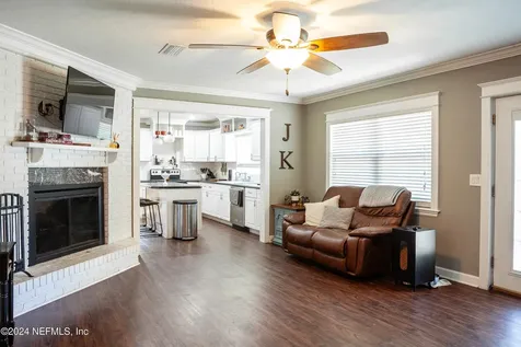 1628 Londonderry Road Jacksonville FL 32210