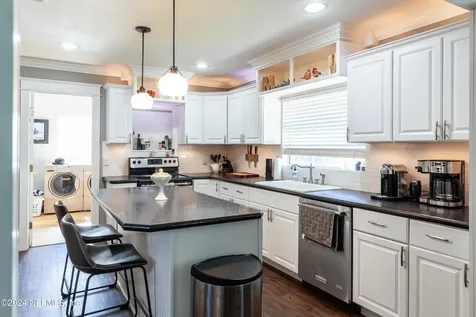 1628 Londonderry Road Jacksonville FL 32210