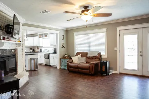 1628 Londonderry Road Jacksonville FL 32210