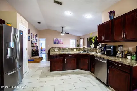 1228 Green Cove Avenue Green Cove Springs FL 32043