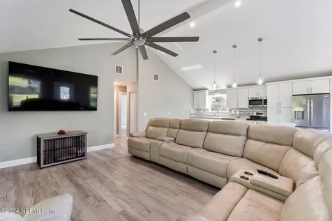 12974 Helm Drive Jacksonville FL 32258