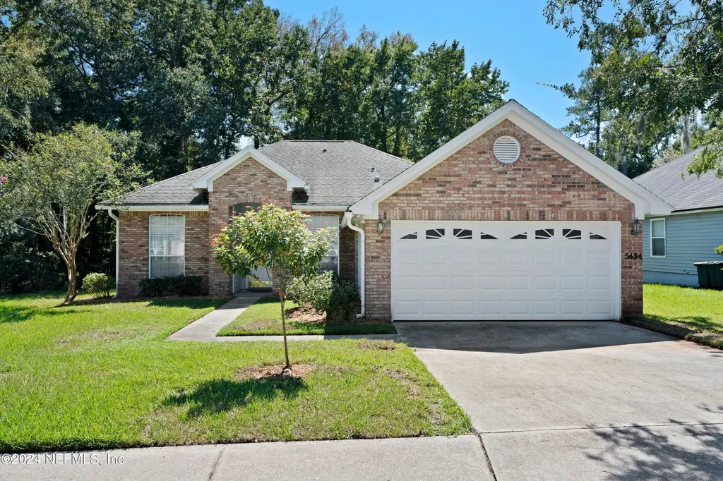 5434 Chestnut Lake Drive Jacksonville FL 32258