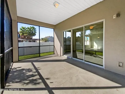 15775 Bainebridge Drive Jacksonville FL 32218