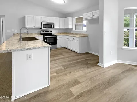 2444 Shelby Creek Road W Jacksonville FL 32221
