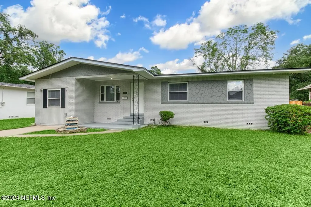 1917 Shelton Road Jacksonville FL 32211