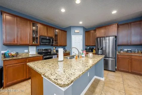 5158 Johnson Creek Drive Jacksonville FL 32218