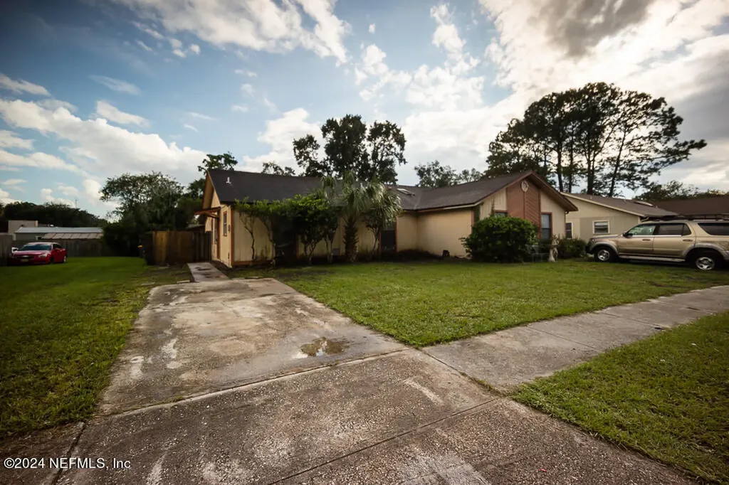 8992 Ivey Road Jacksonville FL 32216