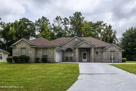 5446 Nanette Court Jacksonville FL 32244