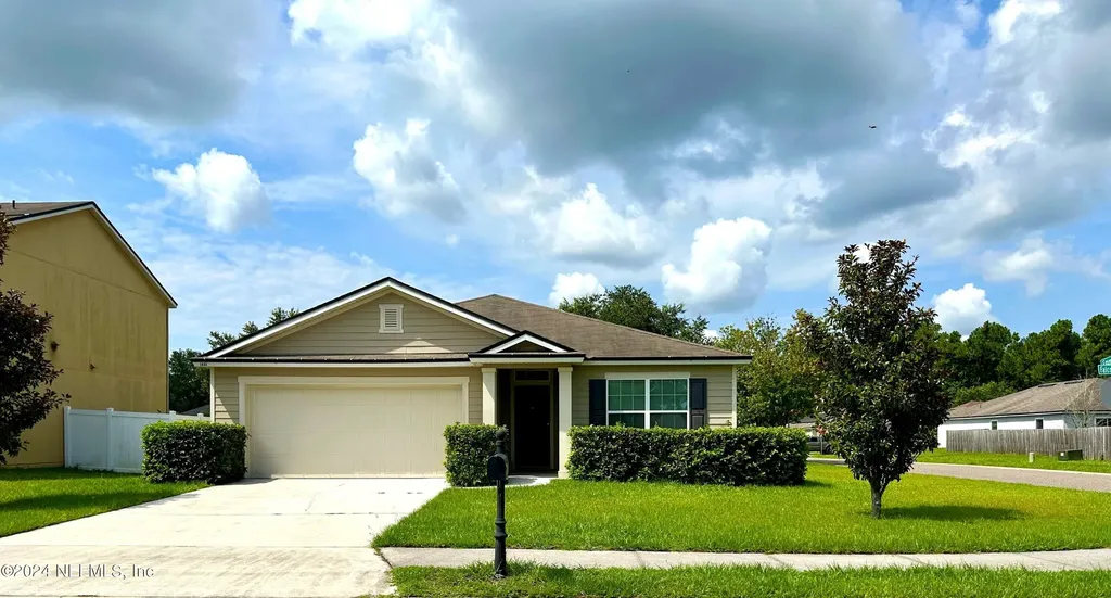 3880 Falcon Crest Drive Green Cove Springs FL 32043