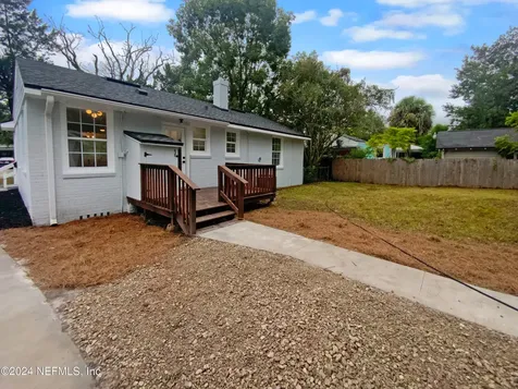 4763 Sefa Circle N Jacksonville FL 32210