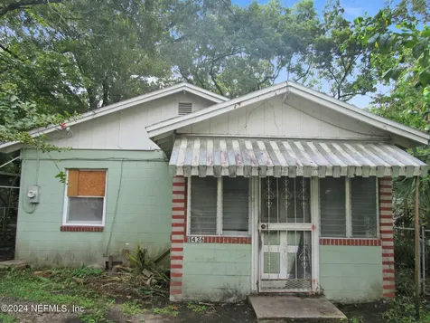 1436 State Street W Jacksonville FL 32209
