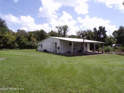 10642 East Bay Road Gibsonton FL 33534