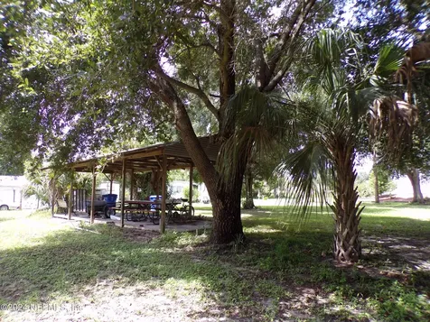 10642 East Bay Road Gibsonton FL 33534