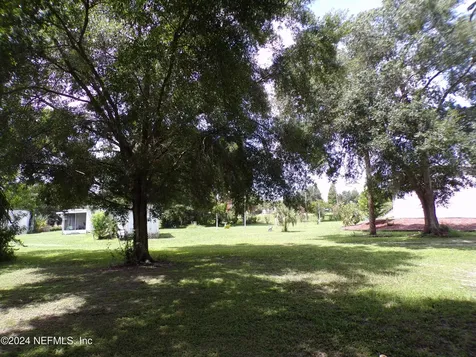 10642 East Bay Road Gibsonton FL 33534