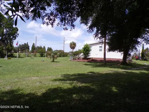 10642 East Bay Road Gibsonton FL 33534