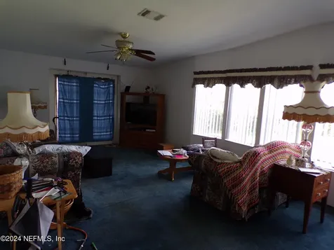 10642 East Bay Road Gibsonton FL 33534