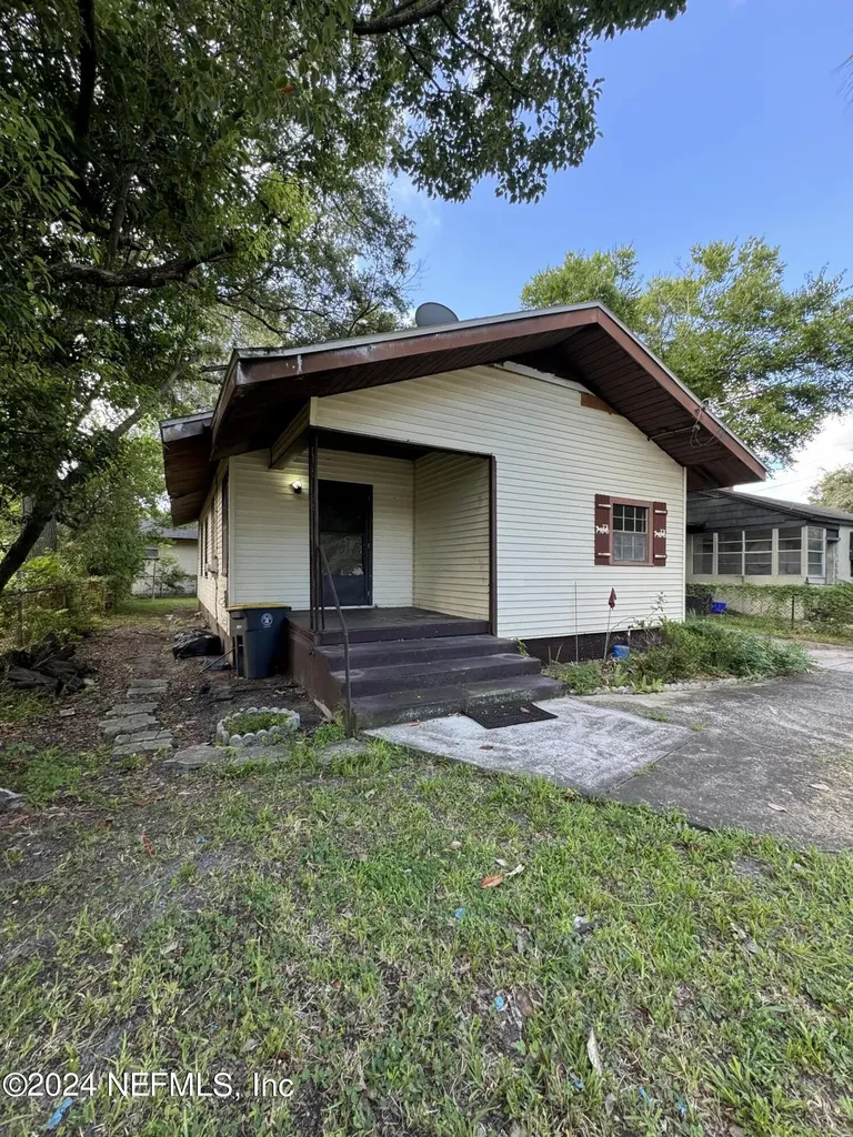1618 E 12th Street Jacksonville FL 32206