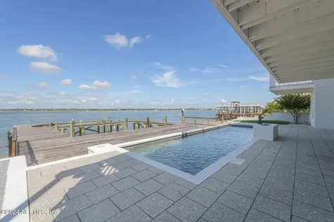 401 Porpoise Point Drive St. Augustine FL 32084
