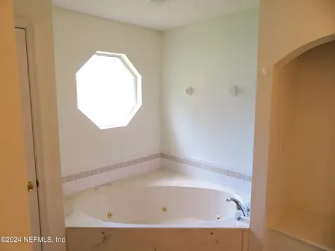 10738 Long Cove Court Jacksonville FL 32222
