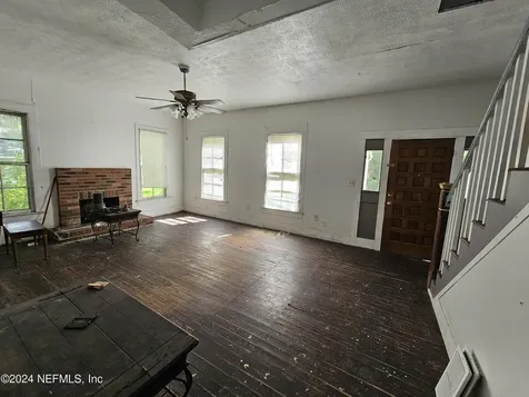 45134 Booth Street Callahan FL 32011