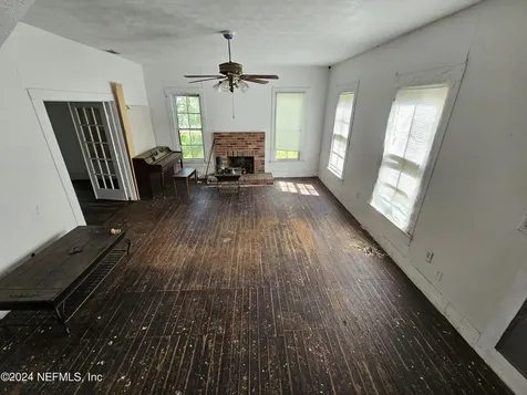45134 Booth Street Callahan FL 32011