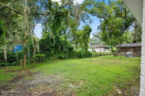 9162 Madison Avenue Jacksonville FL 32208