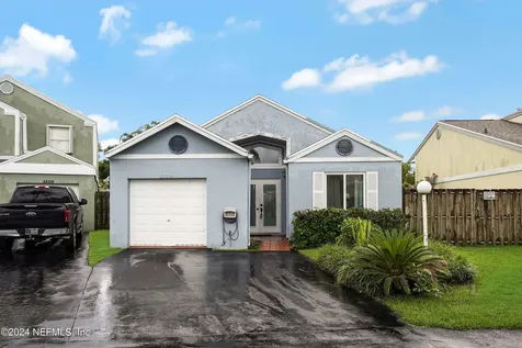 22225 SW 100th Avenue Cutler Bay FL 33190