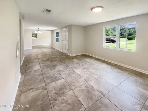9368 Culpeper Avenue Jacksonville FL 32208