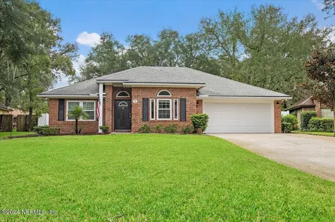1359 Running Brook Court Jacksonville FL 32225
