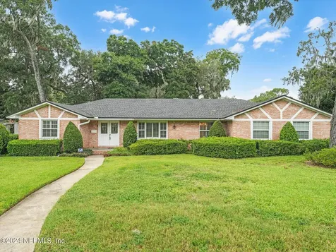 3844 Colony Cove Trail Jacksonville FL 32277