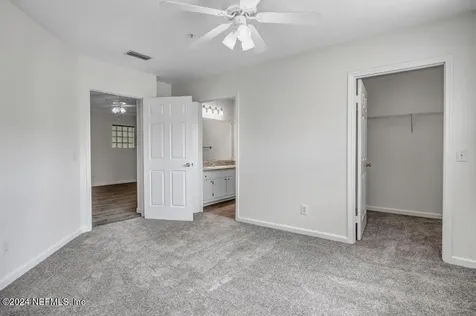 1701 The Greens Way Jacksonville Beach FL 32250