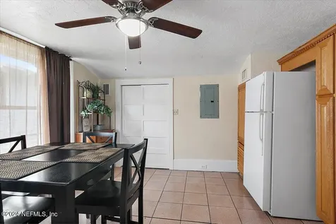 229 W 10th Street Jacksonville FL 32206