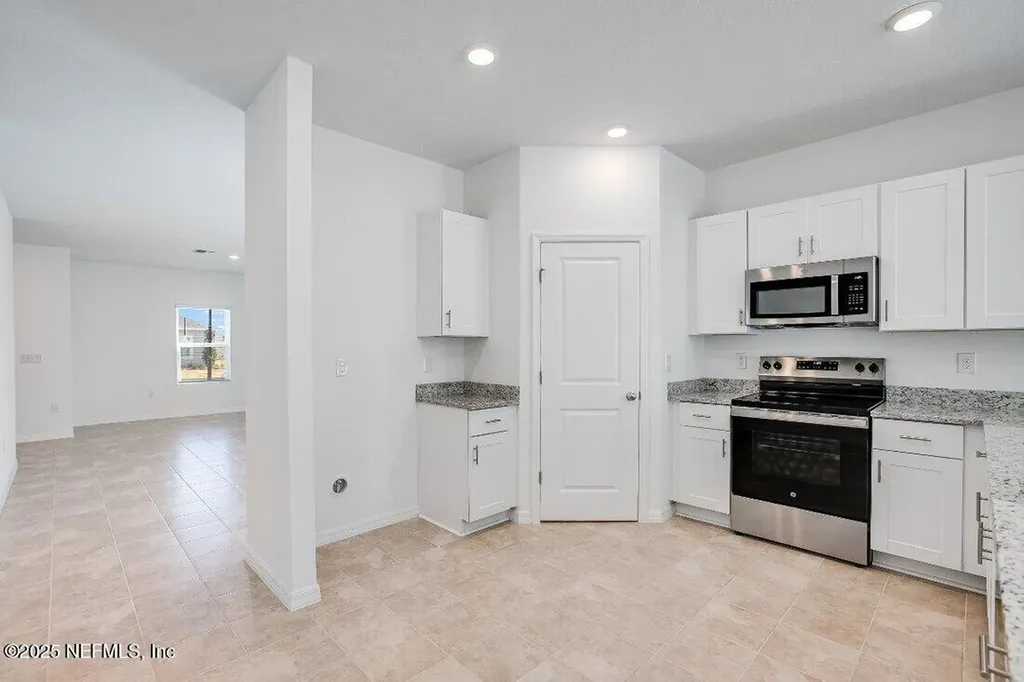 8519 Lilias Circle Jacksonville FL 32219