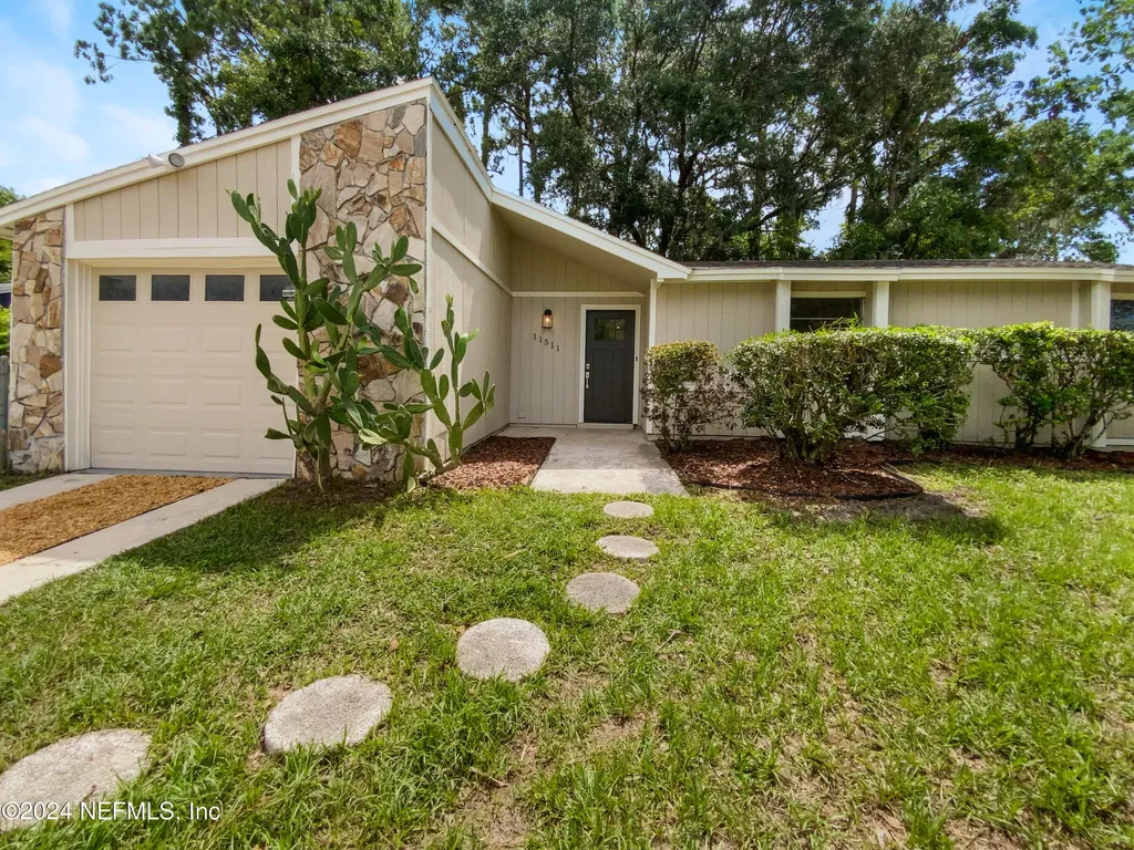 11511 Mandarin Woods Drive E Jacksonville FL 32223