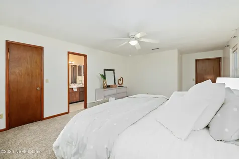 9732 Chesterfield Drive Jacksonville FL 32257